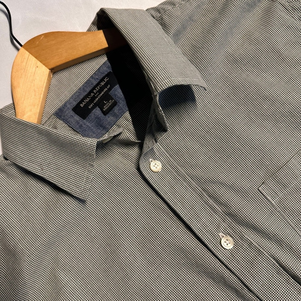 Banana Republic Mens L Soft Wash Standard Fit Gingham Button Down Shirt Grey
